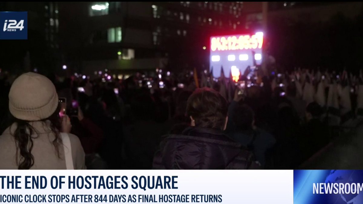 WATCH: The Iconic clock at Hostage Square is shut down after the last hostage is returned home to Israel Balig Sladeen