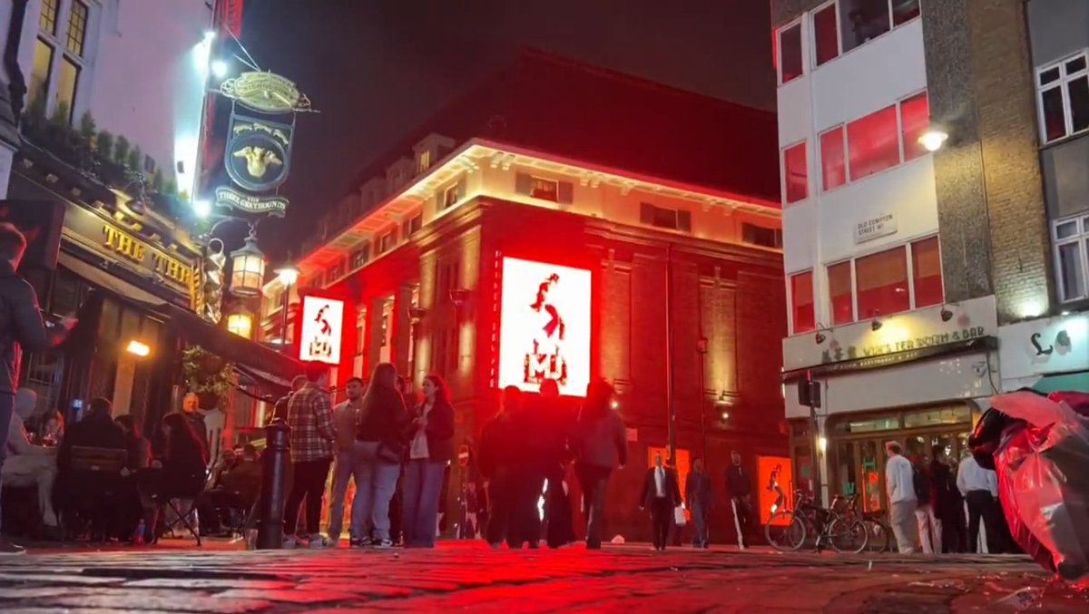 London’s nightlife adds £21bn to our economy, but we can't take its success for granted. 🌃 The Nightlife Taskforce has set out a bold future for our city after dark. I’m committed to working with partners to turn these recommendations into reality and keep London thriving.