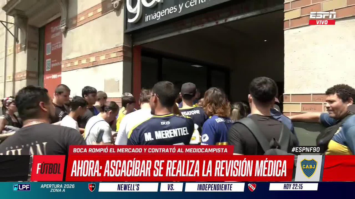 🔥La LOCURA de los hinchas en la salida de SANTIAGO ASCACIBAR de la clínica. 🔜Rumbo a firmar su CONTRATO con #Boca.