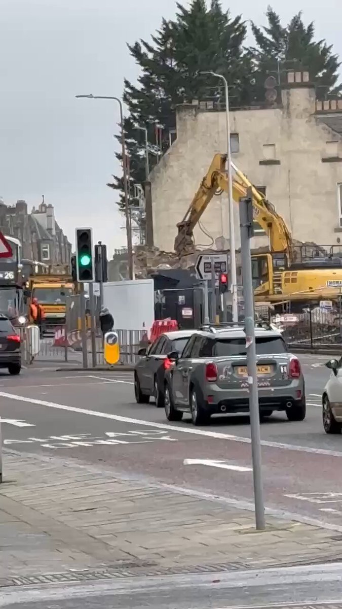 If Glasgow had experienced the degree of social cleansing and erasure that Edina has over the last 20 years there would have been a tide of Pacific Quay funded documentaries, dramas, and debates about the fate of the Dear Green Place with every chin-stroking cunt in the land.