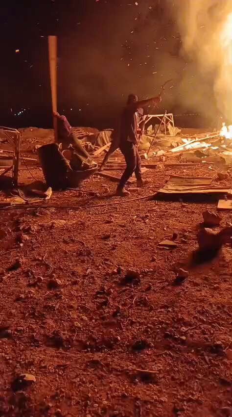 BREAKING: Israeli settlers are now carrying out brutal attacks on the villages of Masafer Yatta in the West Bank, stealing hundreds of sheep, setting villages on fire, and assaulting residents. People are pleading for help.