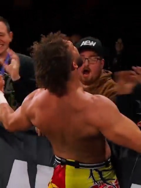 The energy shifted as ROH fans rallied behind CRU! Watch ROH TV on Honor Club!