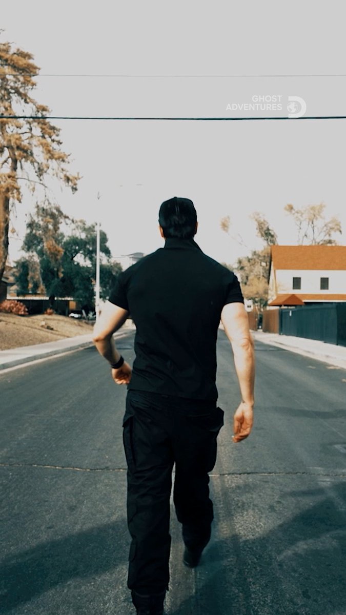The call is coming from inside the house 😬 Zak investigates new horrors in his own Haunted Museum, Wednesday at 10P on Discovery. #GhostAdventures.