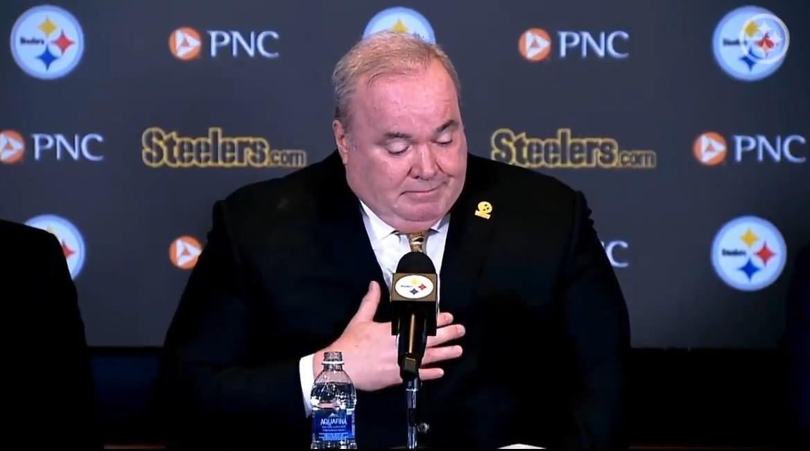 "Pittsburgh is my world." Pittsburgh native Mike McCarthy gets emotional as he is introduced as the Pittsburgh Steelers next HC 🥹