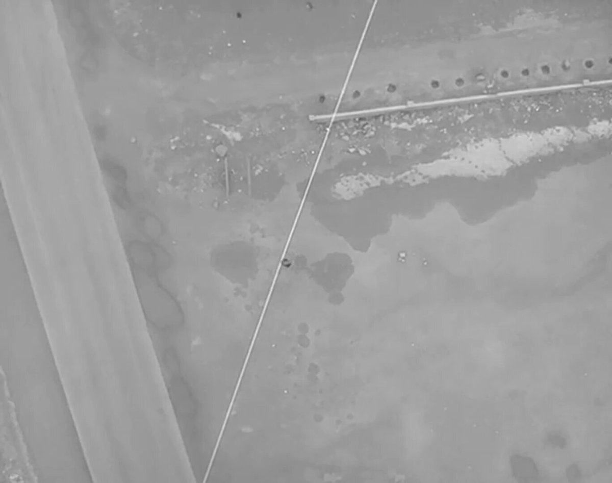 #Syria 🇸🇾: Syrian Democratic Forces (#SDF) bombed a Syrian Army (former #HTS) member in the vicinity of Ayn al-Arab (#Kobani). SDF used a possible DJI Drone with Thermal Sight and air-dropped O-832DU pattern HE-Frag mortar bomb.