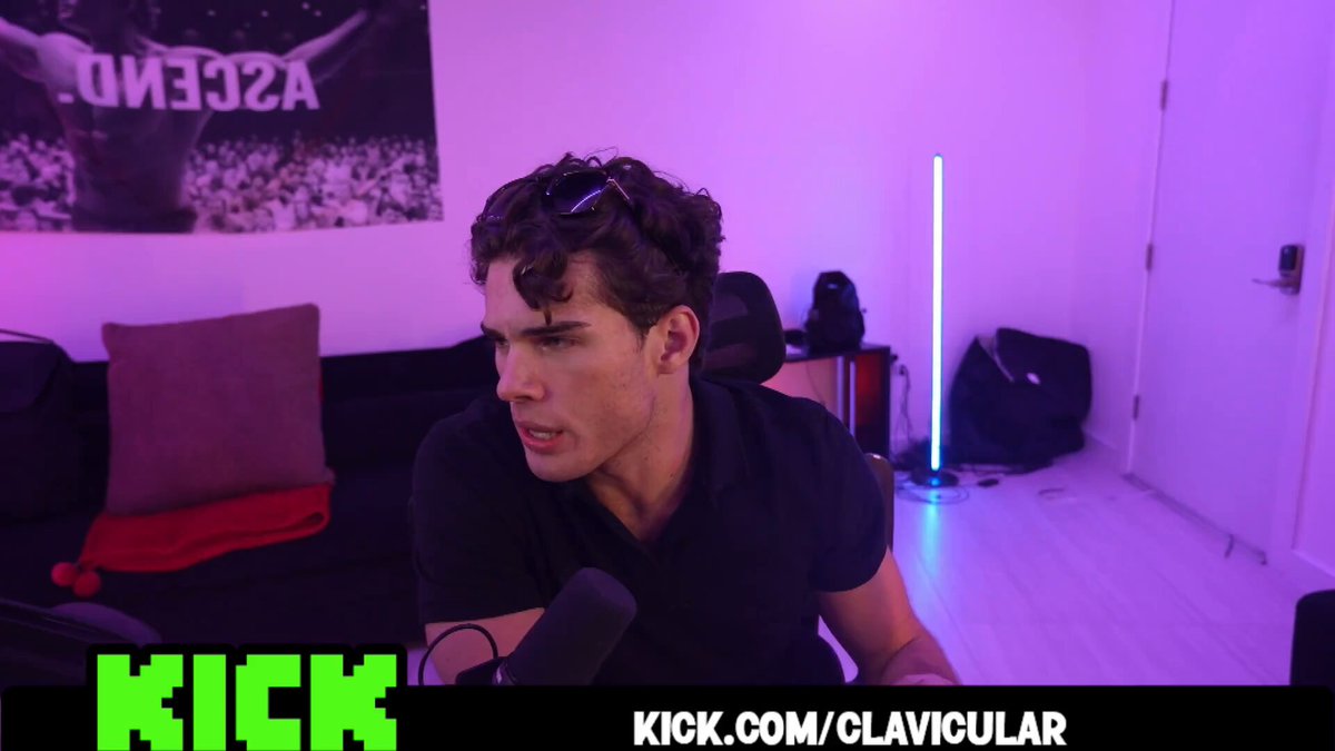 Clavicular clears up rumors of him donating $30k to the ICE foundation 👀 "I would rather spend that money on the club, a car, or a watch.."