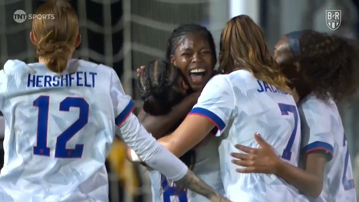 Jameese Joseph gets her first international goal in her first USWNT start 💫
