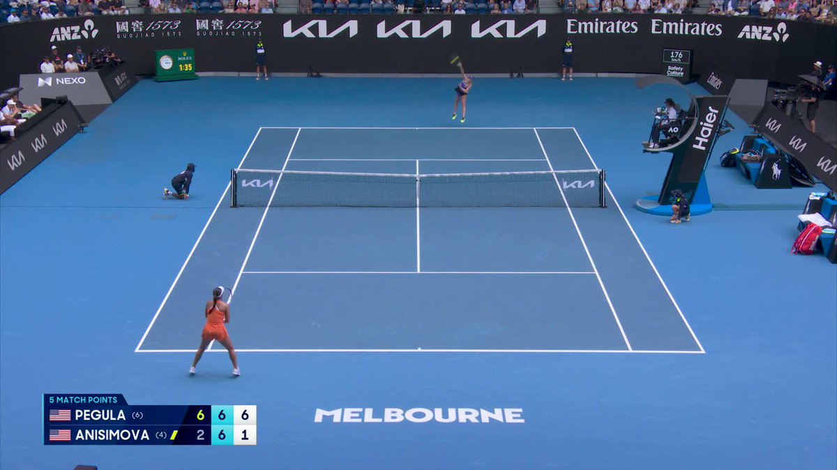 Through to her first Australian Open semifinal 👏 Jessica Pegula defeats fellow American Anisimova 6-2, 7-6(1). #AO26