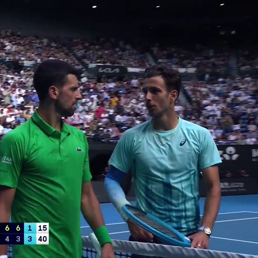 Absolute heartbreak for Lorenzo Musetti 💔 The Italian was 2-0 up against Novak Djokovic in the Australian Open quarter-final before being forced to retire with injury 😰