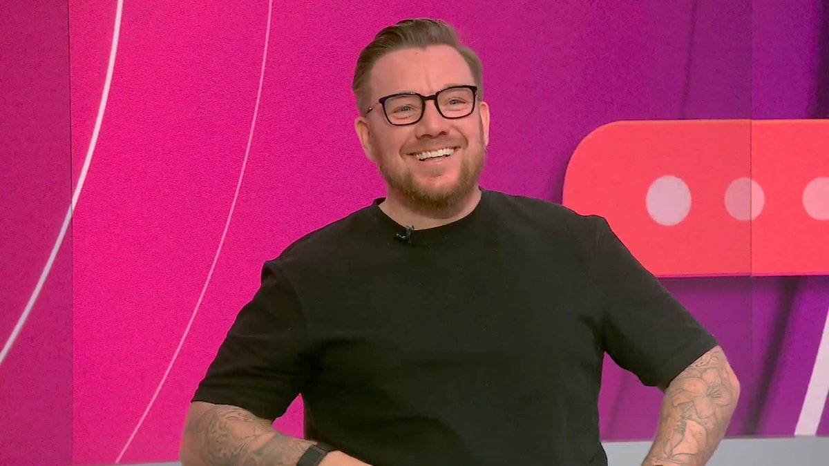 "He didn't watch films about West Ham" 😆 Jamie O'Hara reacts to Adama Traoré statement after joining West Ham. #SkySportsFC