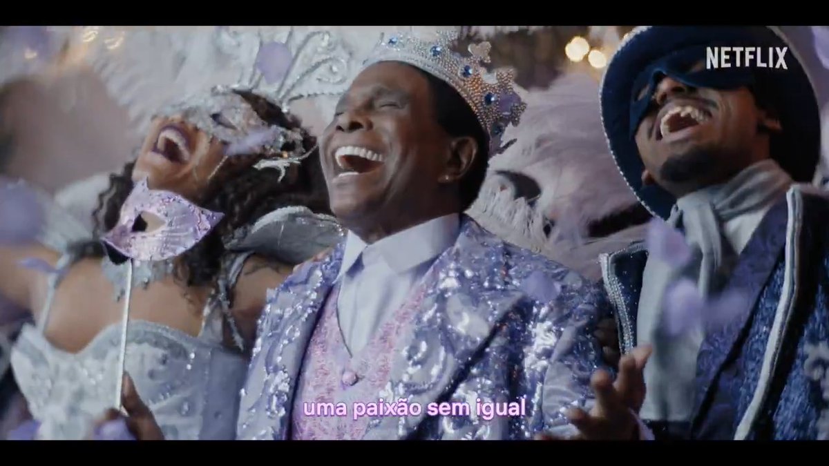 ALÔ, MAYFAIR! Um enredo desse merecia um SAMBA ENREDO pra acompanhar, né? Bridgerton chega amanhã e minha cabeça tá assim UM CARNAVAL!