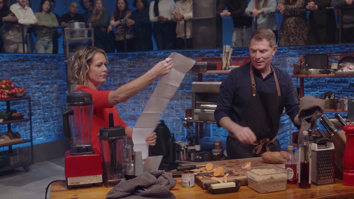 Producer notes? While Bobby Flay is on the clock?! Bold move, Dylan Dreyer 😅🔥 Don't miss an all-new episode of #BeatBobbyFlay, Thursday at 9|8c.