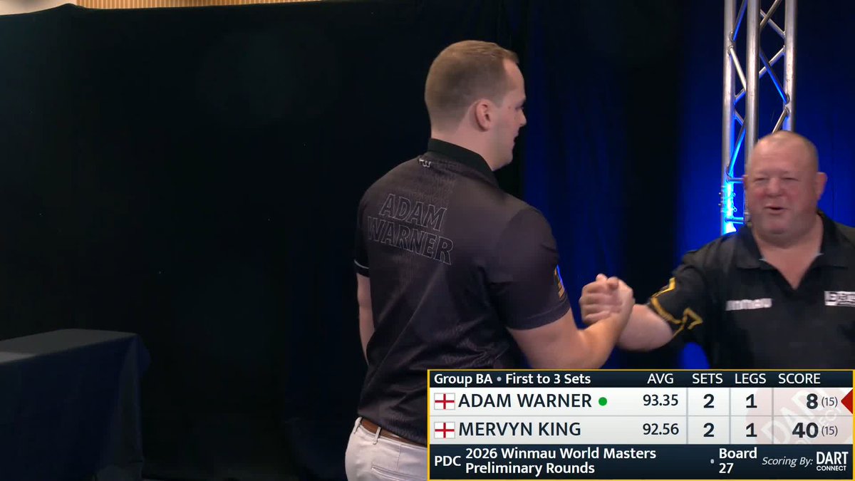 WARNER KO's KING! Adam Warner completes the comeback, recovering from 2-0 down to eliminate Mervyn King! Warner now faces Beau Greaves for a place in the last 64! 📺 🗳️