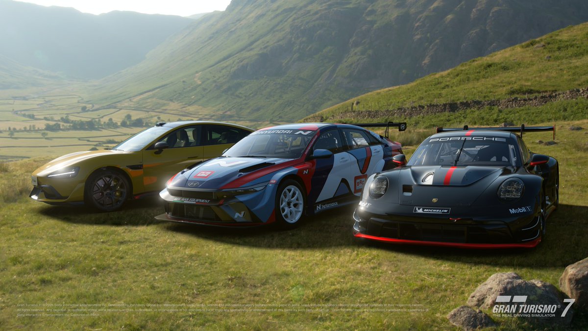 Three new cars join Gran Turismo 7 today: ๐ Porsche 911 GT3 R (992) '22 ๐ Hyundai Elantra N TC '24 ๐ Xiaomi SU7 Ultra '25 More on the Update 1.67