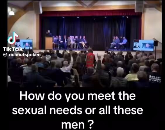 ⚡️⚡️ OMG… buy this man a pint for his brilliant put question! Local council meeting which covers Crowborough, where over 500 migrants are being placed. “How do you plan to meet the sexual needs of 600 men”