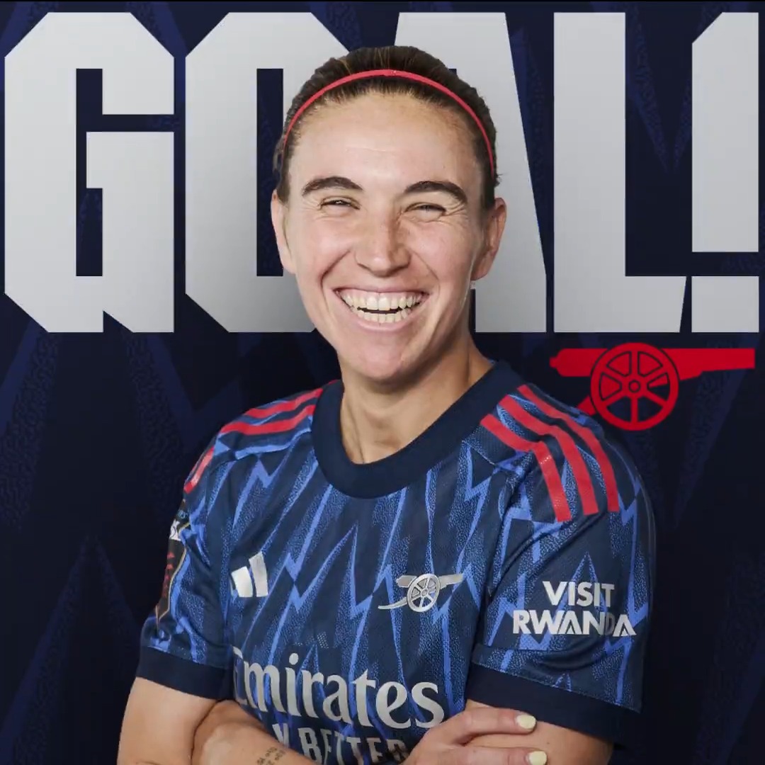 SUPER MARIO!!!! 🎯 Our number 8 coolly dispatches the spot kick into the bottom corner 🌟 ⚡️ 3-0 ⚪️ (21)