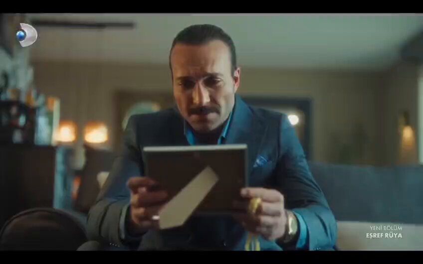 Kadir’e tam üzüleceğim aklıma Yakup Baba’yı öldürmesi geliyor. Yakup babası ona baktı, büyüttü, o ise en büyük kötülüğü yaptı, ondan üzülesim gelmiyor. #EşrefRüya