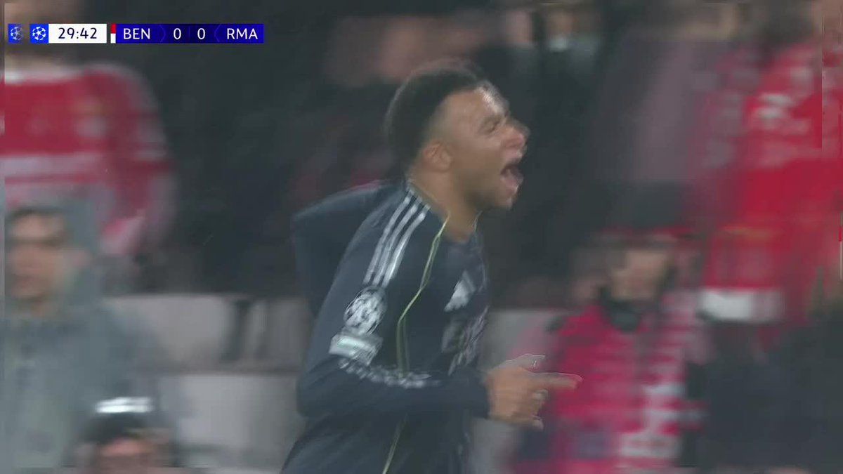 De derecha, de zurda y también de cabeza. No importa de qué manera, siempre hay gol de Mbappé para Real Madrid.