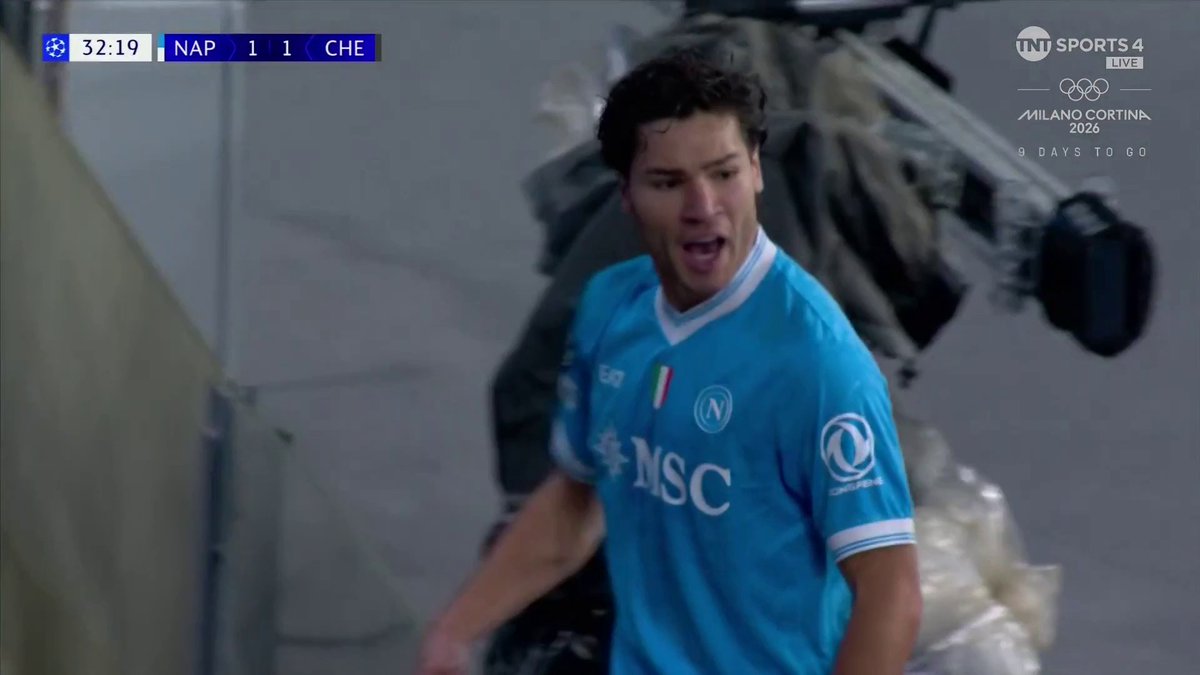 The Maradona turn in NAPLES, Chelsea are stunned…