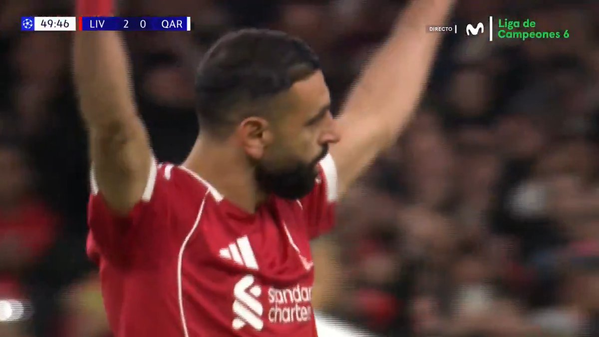 La típica falta que te hace levantarte cuando la pincha el Multi. Lo sabíamos, 𝗦𝗮𝗹𝗮𝗵. #UCL #LaCasaDelFútbol