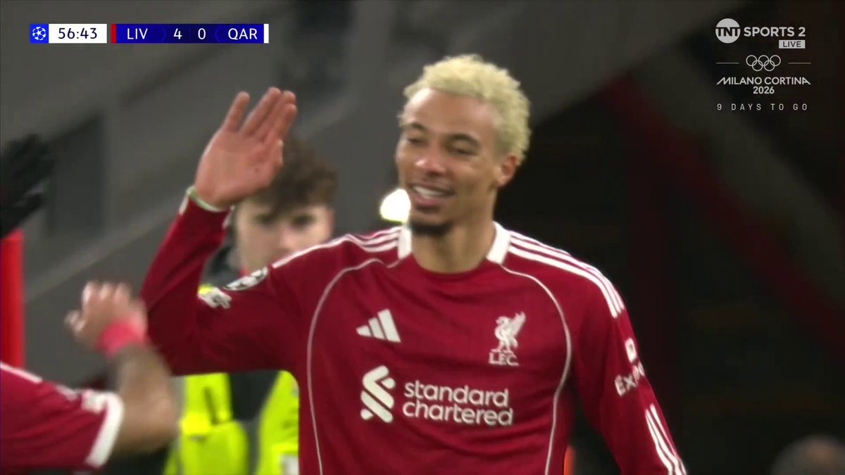 Hugo Ekitike with the icing on the cake 🎂 Liverpool lead 4-0 🔥 📺 TNT Sports &amp; discovery+ UK