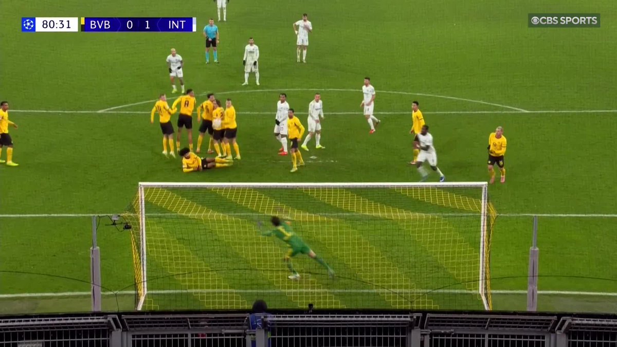 Federico Dimarco curls home a BEAUTY of a free kick to put Inter ahead in Dortmund 🤩