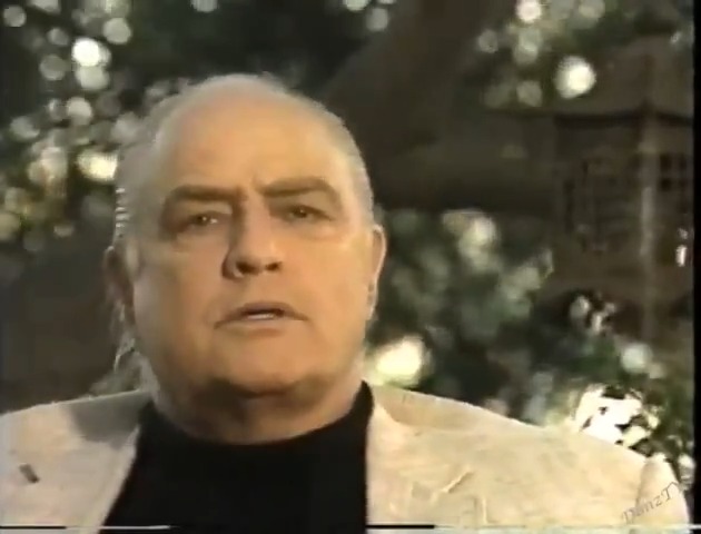 Marlon Brando's amazing response to being called the "greatest actor" ever.