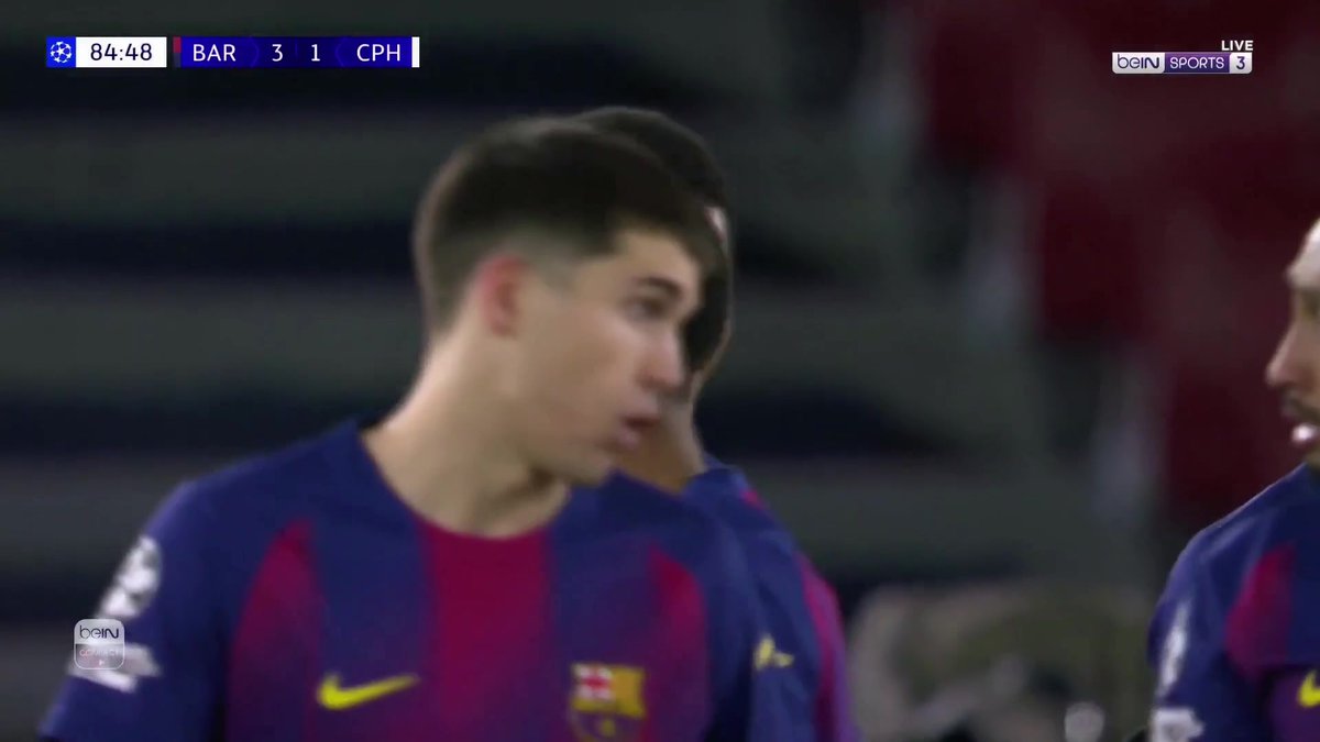 ⚽️🔥 ماركوس راشفورد يضع بصمته التهديفية بتوقيعه على الهدف الرابع لبرشلونة من ركلة حرة مباشرة #دوري_أبطال_أوروبا #UCL | #beINUCL | #beIN18