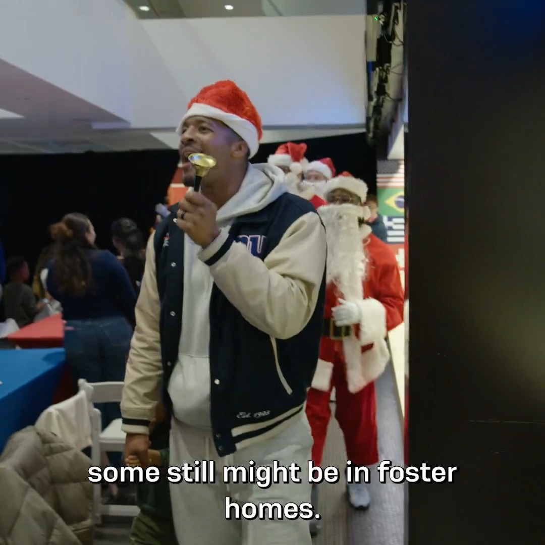 Jingle Jam is the annual party our Community Relations department puts on for local children in foster care ♥️ Behind the Blue 🎥: