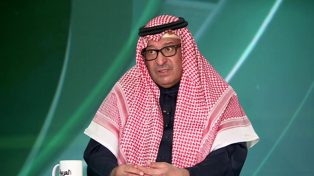 🚨🎥 — الأمير نواف بن محمد: لا تعجبني ثقافة اللاعبين السعوديين.. لا يستفيدون من اللاعبين الأجانب المتواجدين حالياً في الدوري