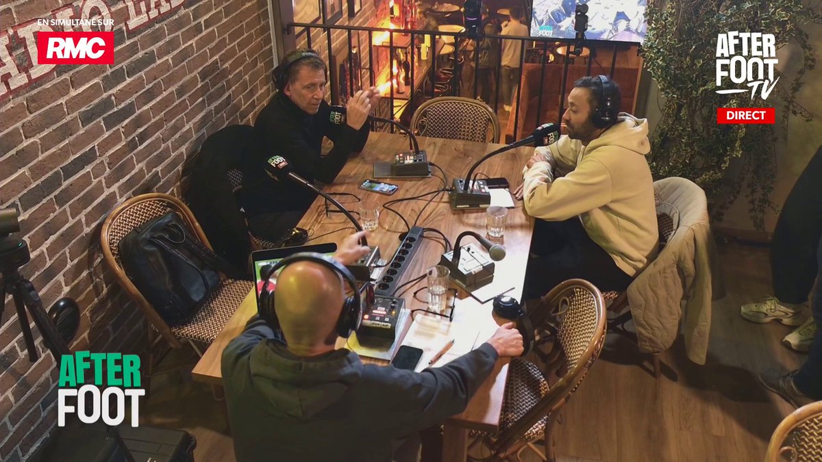 🗣️ Eric Di Meco : "Je n'ai pas envie de cibler un joueur car tout le monde est dans le même sac... Mais Balerdi capitaine, ce n'est pas possible. Ça fait des années que je le dis et je me suis fait insulter par des mecs qui ont de l'acné... Aujourd'hui, ils pleurent tous."