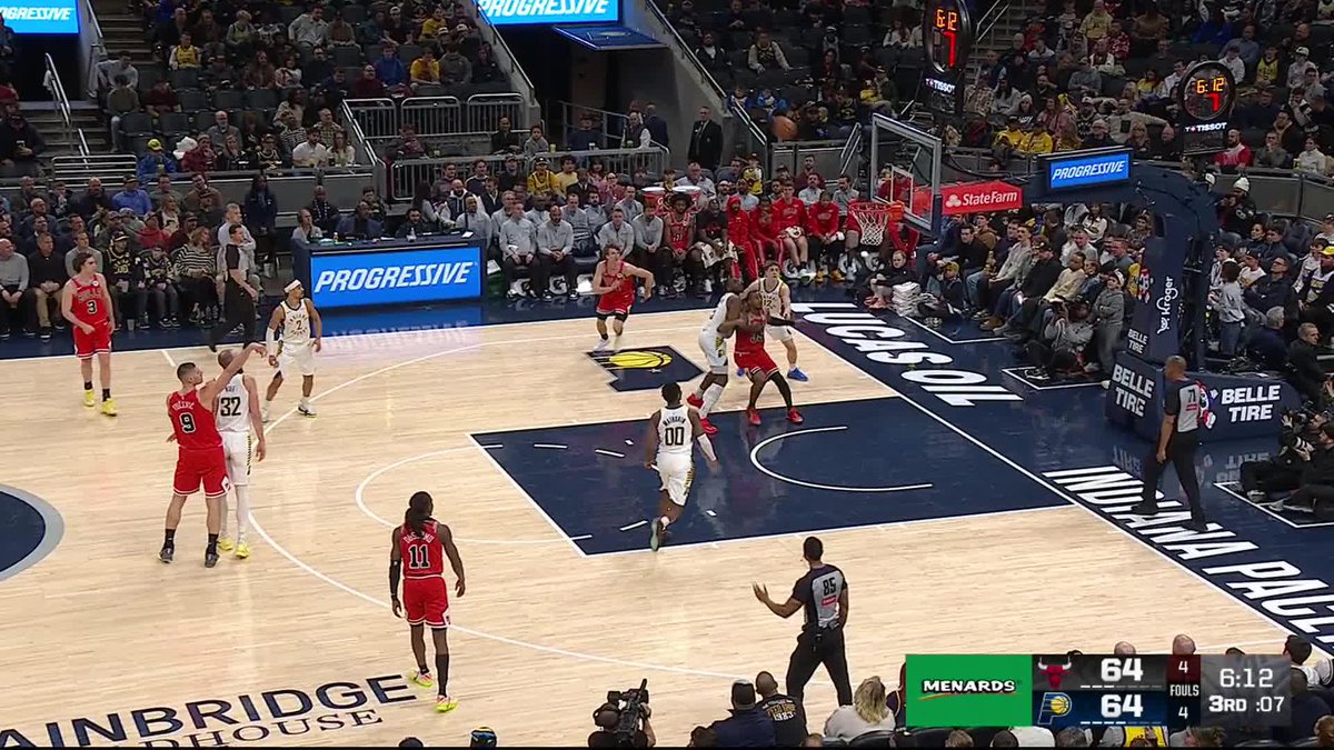 Vooch from DEEEEP! 👀 Nikola Vucevic | Chicago Sports Network