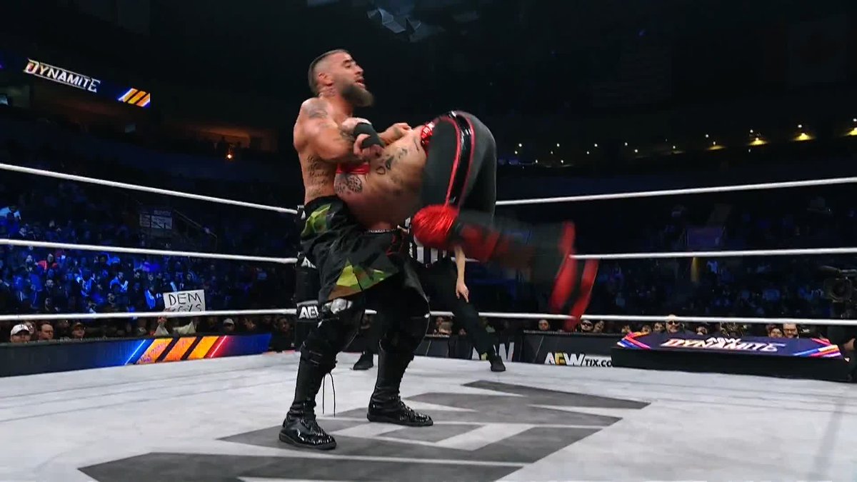 JAY DRILLER DOES NOT COMPUTE WITH EL CLON! Watch #AEWDynamite LIVE on TBS &amp; HBO Max