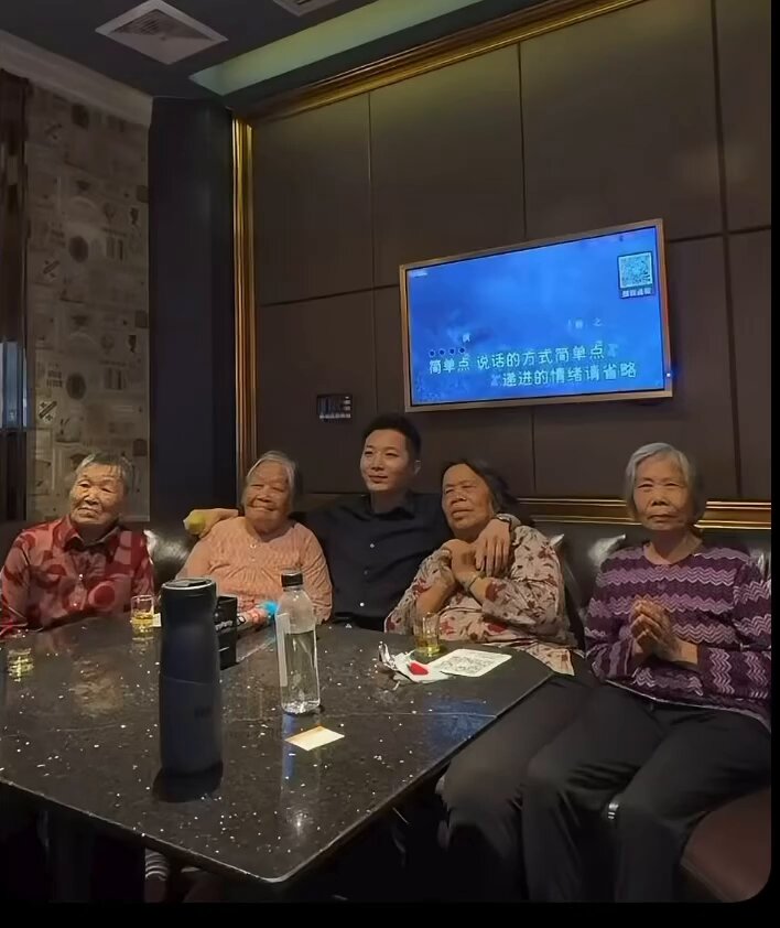 已经错过了你的青春期，不想再错过你的更年期。🫠