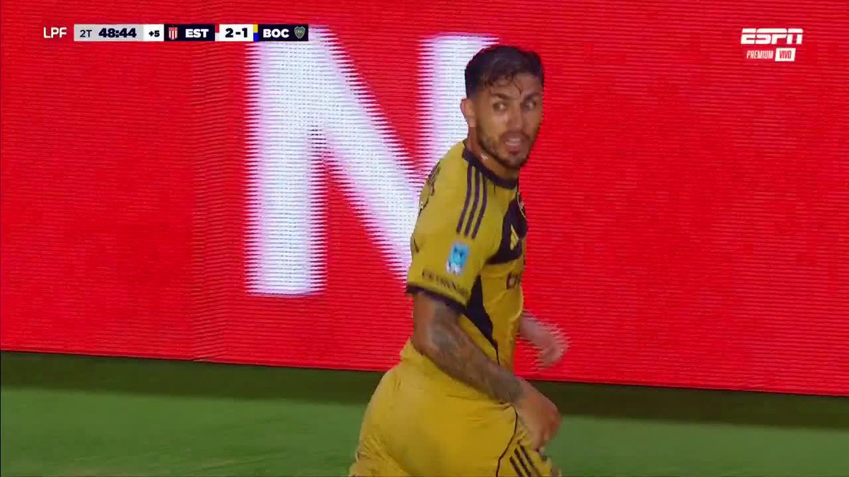 😳El centro de Leandro #Paredes en la última jugada del partido.