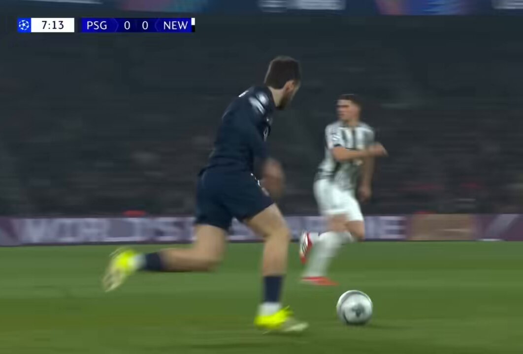 Sinon Vitinha on va banaliser pendant longtemps ses prestations en LDC ? Le meilleur milieu du monde sans aucun débat.