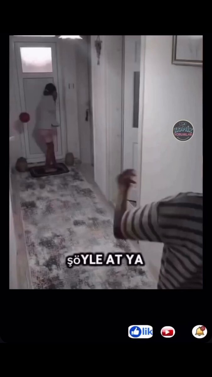 Kızın yüzünde vatan gülüşü😂😂 Baba suçlu sinyal vermedi 😂😂