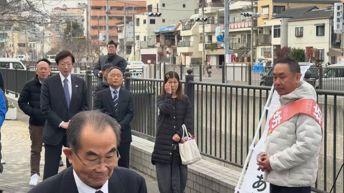 かだ裕之先生、心震える激励をありがとうございます。 20代の頃、共に自民党青年部で活動し、秘書として走り回った日々。あの日からずっと、私の横にはかだ先生がいました。 「常に一緒に行動してきた」その言葉通り、国政の場でも必ずタッグを組めるよう、 この戦いを何としても勝ち抜きます。盟友の期待に応えます！ #坊やすなが #兵庫2区