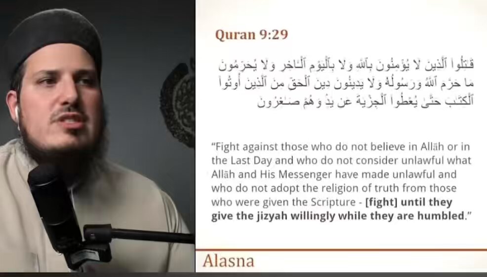 Offensive Jihad, Conquest and Sex slaves Unapologetic Islamic scholar from Texas reads the commands from Allah in the Quran without Taqiyya (2 min)