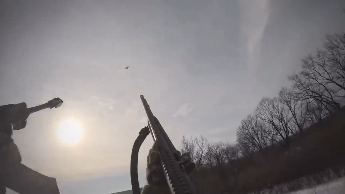 Reportedly Russians with shotguns vs. Ukrainian drone. Russians with shotguns win this round.... 💣🔫 #war #shotgun #drone #12ga #skeet #clays #russia #ukraine #rural