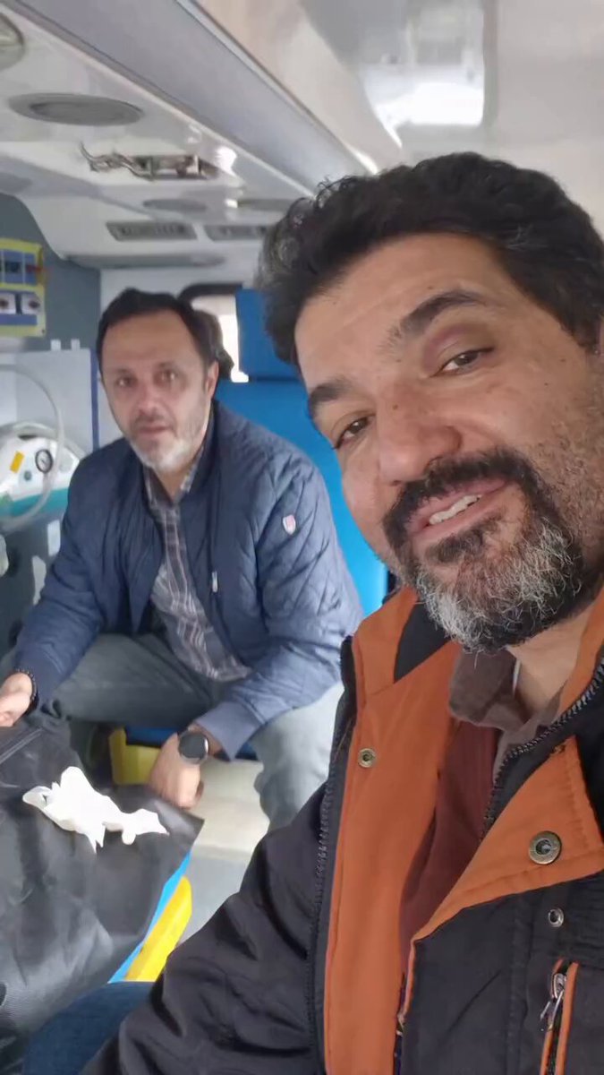 آرش سلامی برادر جاویدنام‌ محمد امین سلامی نوشته: "هر وقت من و داداش امین با هم بودیم پسرم میگفت اگر راست میگین عکس بفرستین! این فیلم را برای سامیارم نگاه خواهم داشت! تا نشان بدهم چه کسانی داداش امینش را بخون کشیدند! برایش خواهم گفت چه اعتقادی داشتن و از چه دینی بودند! اگر زنده ماندم! برایش حرفهای زیادی خواهم داشت! تا دروغهایی که در گوش ما خواندن را او‌دیگر باور نکند!" #محمد_امین_سلامی