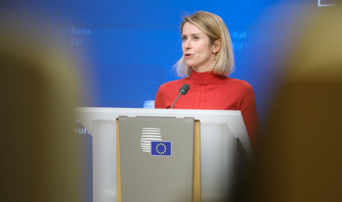 Russia is failing on the battlefield, so it is trying to weaponise winter. The EU is responding with the biggest ever winter aid package. Just today, we provided an extra 500 generators and €50 million for energy support. In parallel, we increase pressure on Russia. Today, the EU blacklisted Russia for risk of money laundering. This will slow down and increase the costs of transactions with Russian banks. Extract of my press conference ↓