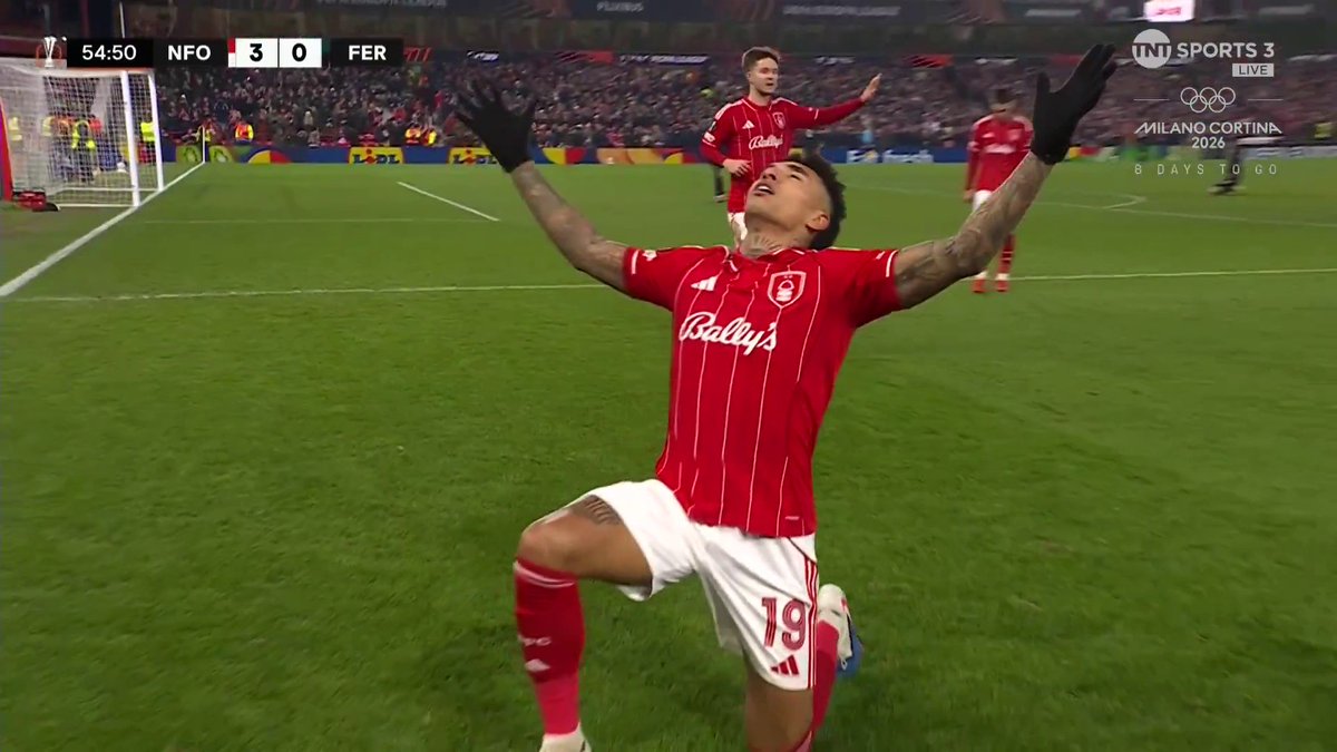 Igor Jesus at the double to put Nottingham Forest 3-0 up against Ferencvaros ⚽️⚽️ 📺 TNT Sports &amp; discovery+ UK