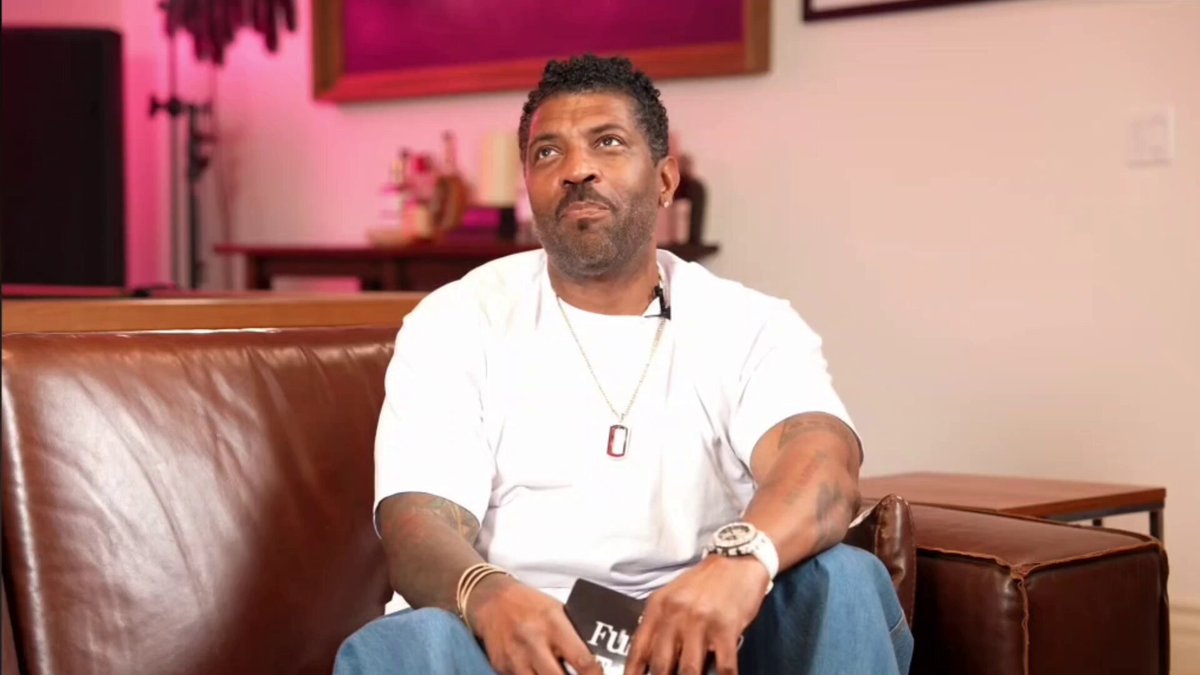 Kenan Thompson opens up about why he and Kel Mitchell split, revealing that they tried to pitch a TV show to The WB after their Nickelodeon run called “Kenan &amp; Kel: The College Years,” but the network didn’t pick it up. (🎥 Funny Knowing You/YouTube)