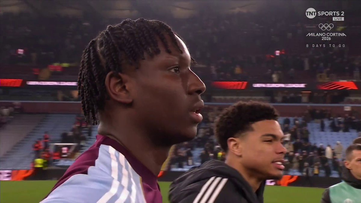 The most popular person in Villa Park 🥰 19-year-old Jamaldeen Jimoh is embraced by his teammates at full-time after his winner gave Villa the victory 🙌 📺 TNT Sports &amp; discovery+ UK