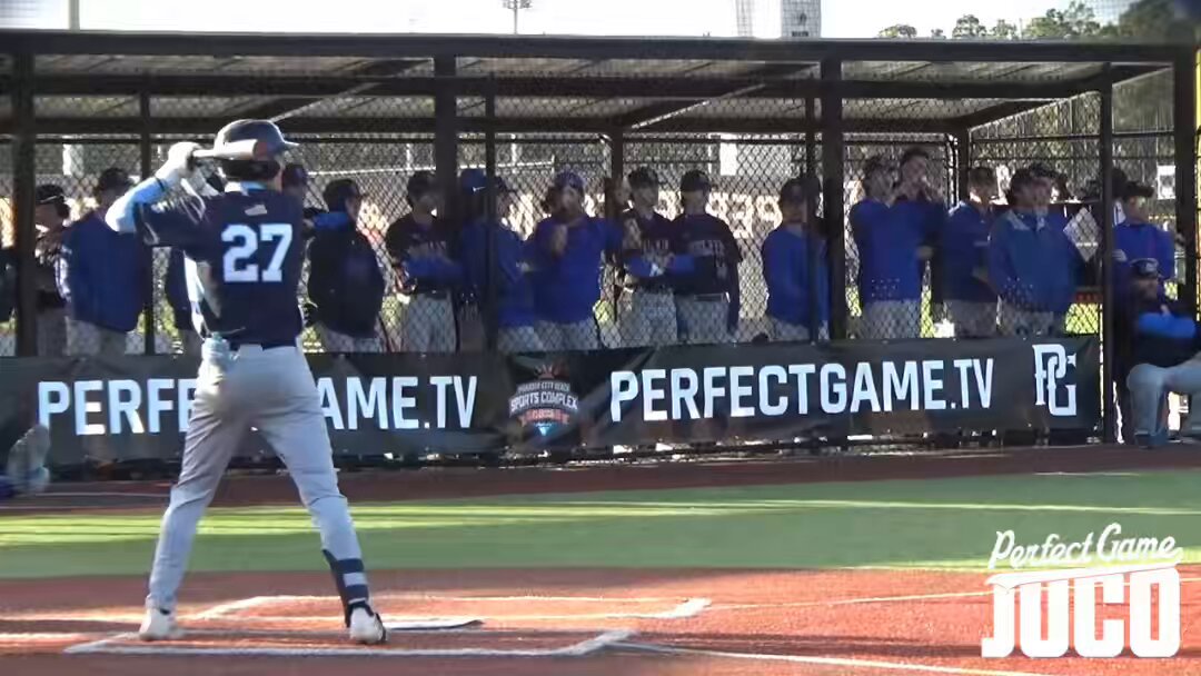 Dominic Woodward | FR | OF/RHP SCF Baseball Turns and lifts this pitch for a long HR to RF. Leverage &amp; bat speed in the swing. Athletic presence in the box. #PGJC