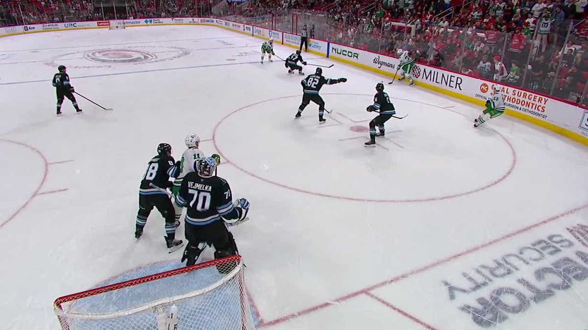 THE CANES TIE IT UP WITH 1:27 TO GO OFF A GHOST GOAL. 😱🚨 THEY WERE DOWN 2 WITH 2:00 LEFT!!!! 😳