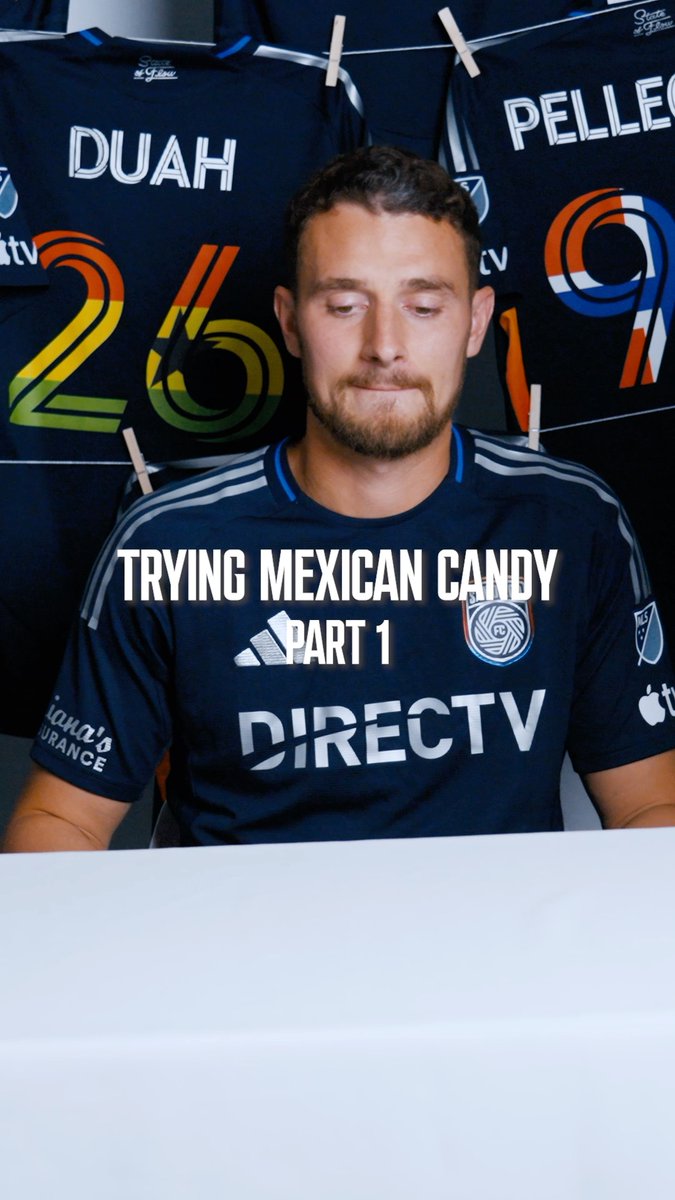 Los chicos probando mazapán por primera vez 🍬