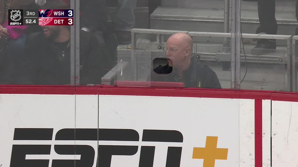 THE PUCK BOUNCED OFF THE CAMERA HOLE TO TIE THE GAME LATE IN THE THIRD 😱 Watch Capitals-Red Wings OT on Hulu and the ESPN App