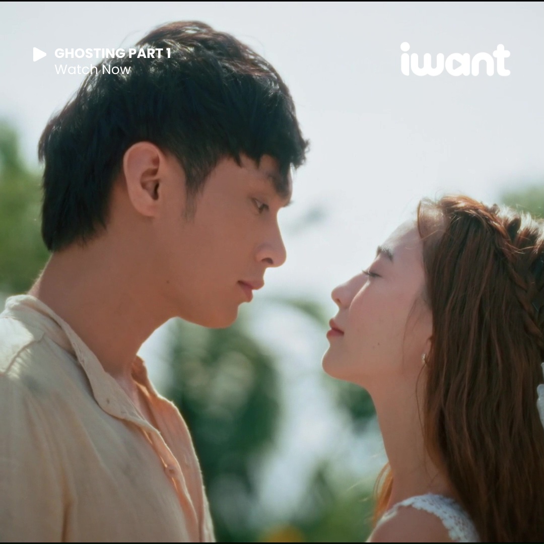 Minumulto pa rin kami ng kiss ng #WilJa! 👻🥰 Kayo rin ba? Watch na ng #GhostingPart1 for FREE until January 31 sa iWant!